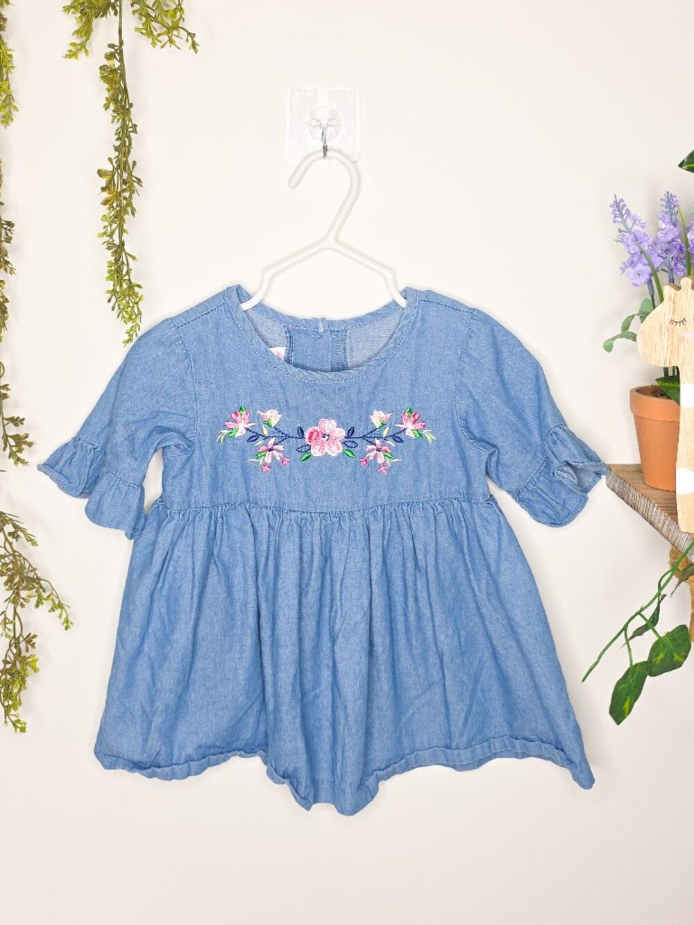 Bonnie Baby Girls 18M Chambray Floral Embroidered Dress